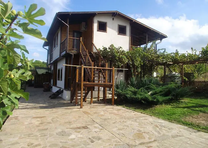 招待所 Lozyata 奥布佐尔